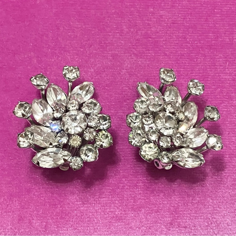 Vintage Signed Sherman Rhinestone Flower Clip On Earrings